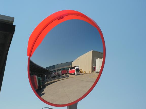 HD Acrylic Outdoor Traffic Dome Convex Mirror - 800mm w/- Post Bracket