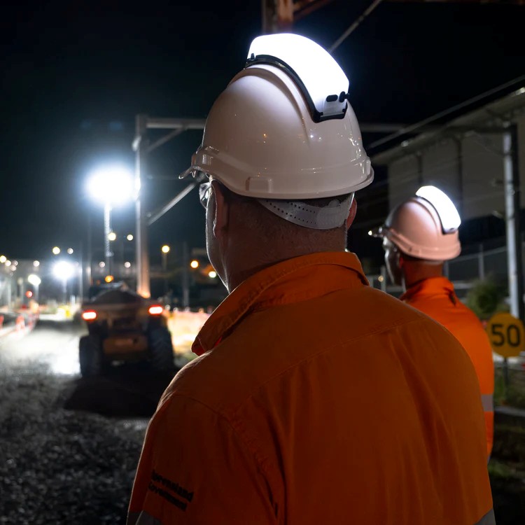 Lifehawk - Ultimate Hard Hat Safety Light